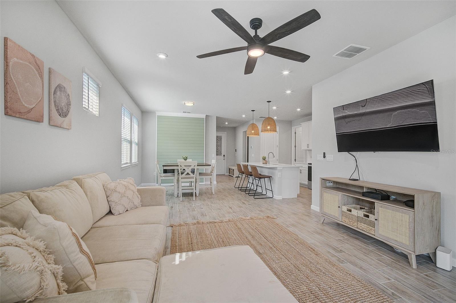 RENAISSANCE AT WELLEN PARK - Residential