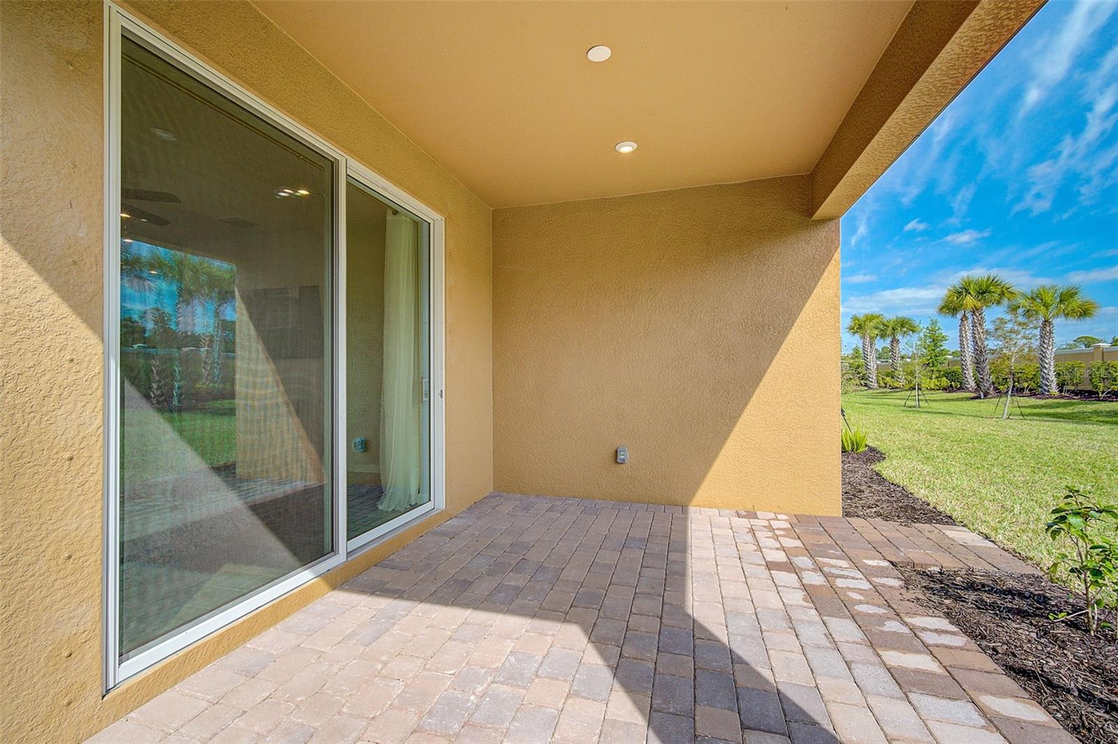 RENAISSANCE AT WELLEN PARK - Residential