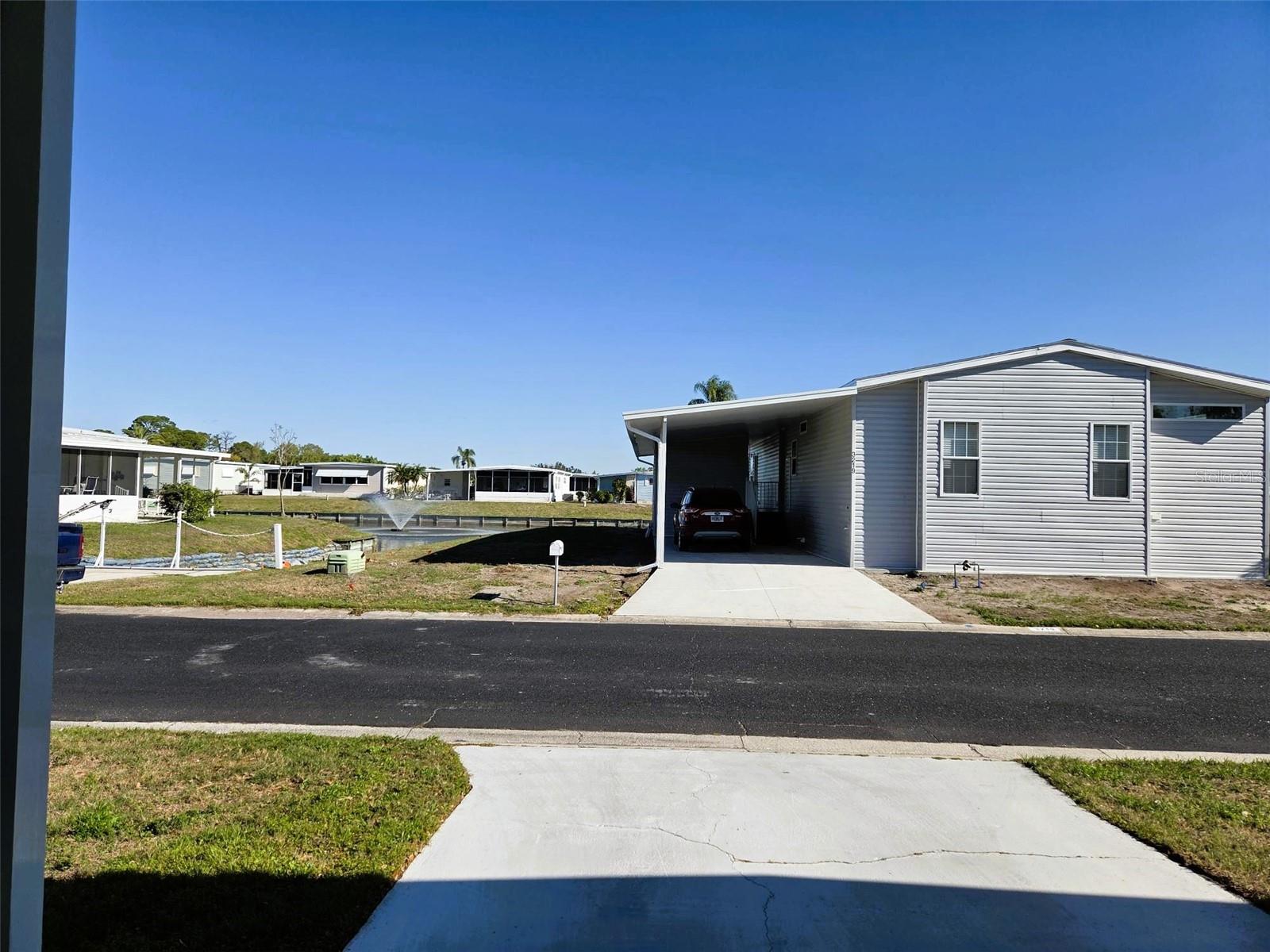 OAKWOOD MANOR - Residential