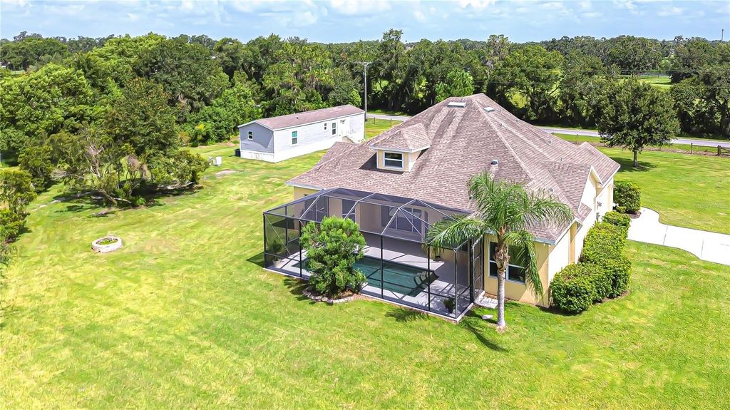 Photo of 201 Moccasin Hollow Road, Lithia, FL 33547 (MLS # TB8411380)