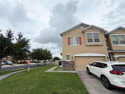 Photo of 1601 Mohegan Boulevard, Kissimmee, FL 34744 (MLS # O6413325)