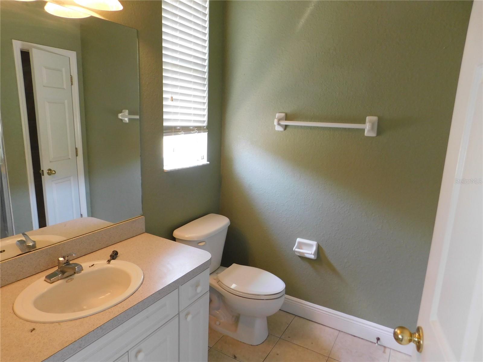 NEWPORT TWNHMS - Residential Lease