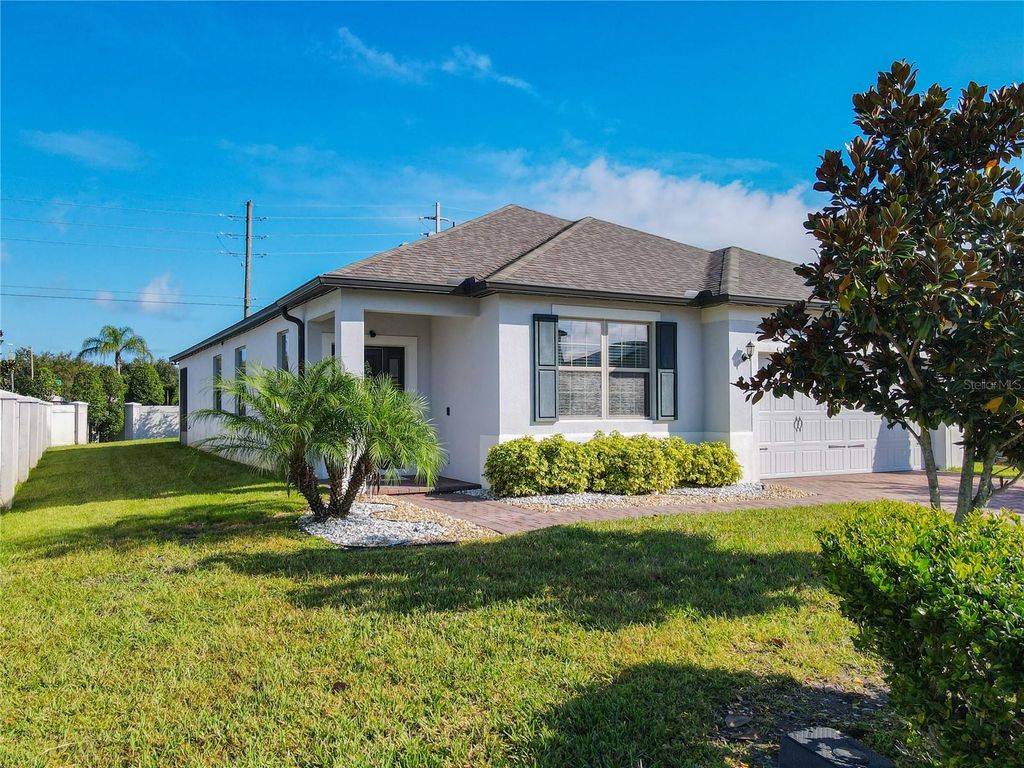 Photo of 1292 Hilltop Place, Saint Cloud, FL 34772 (MLS # O6354330)