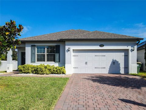 Photo of 1292 Hilltop Place, Saint Cloud, FL 34772 (MLS # O6354330)