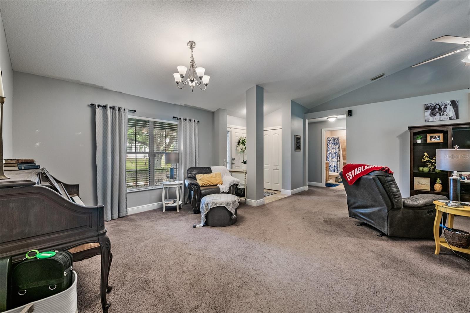 BELLA TERRACE - Residential