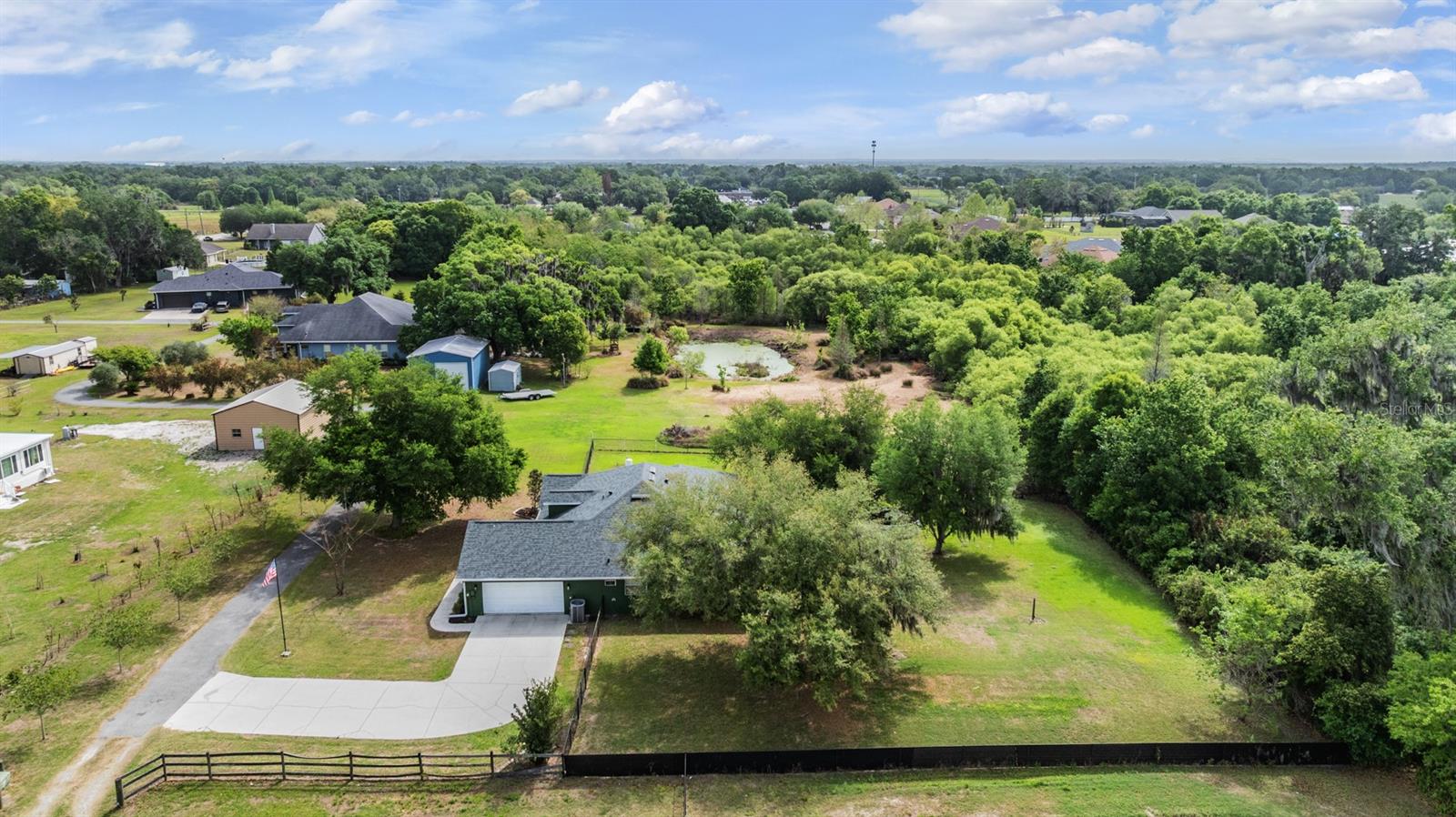BELLA TERRACE - Residential
