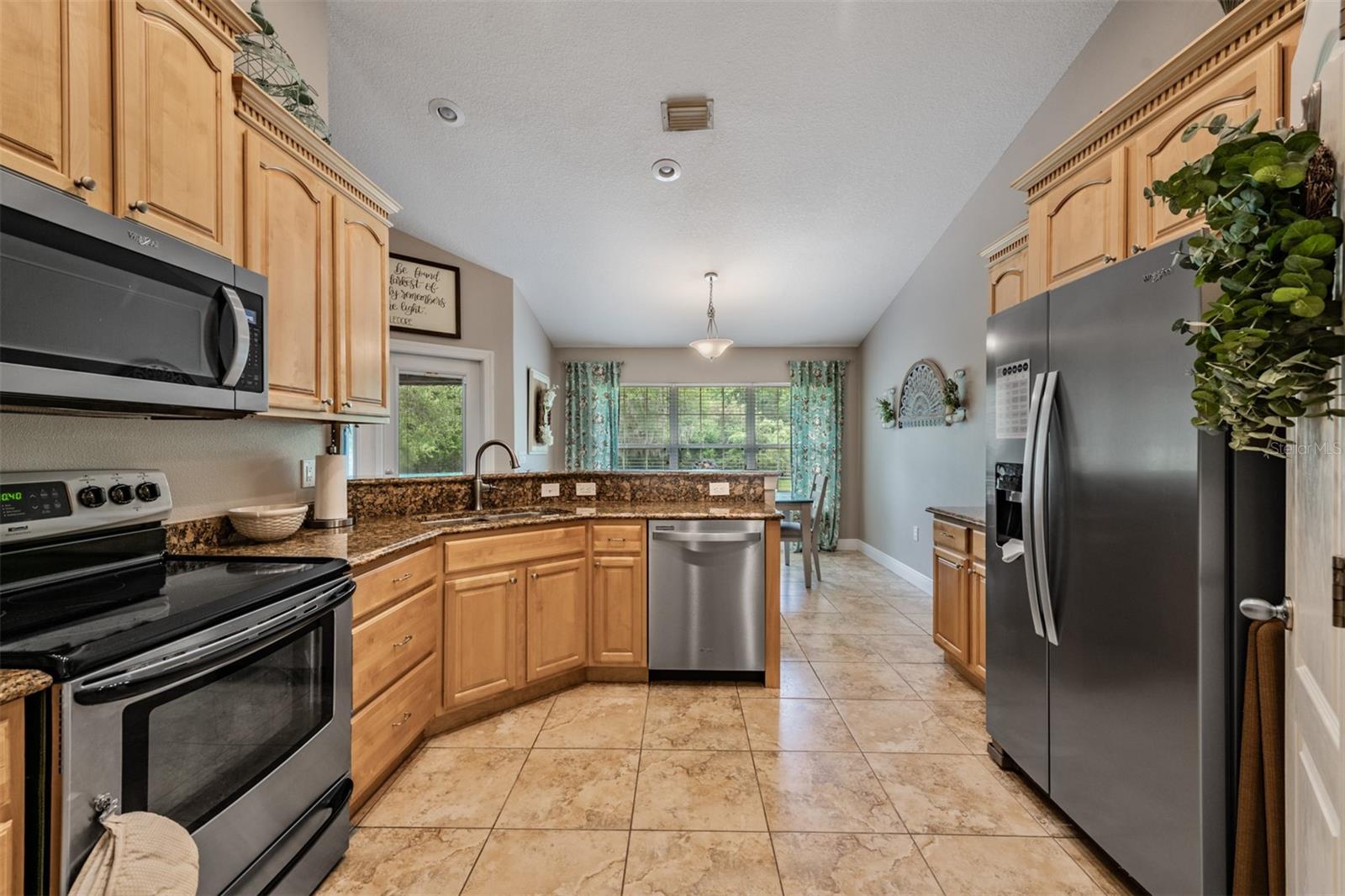 BELLA TERRACE - Residential