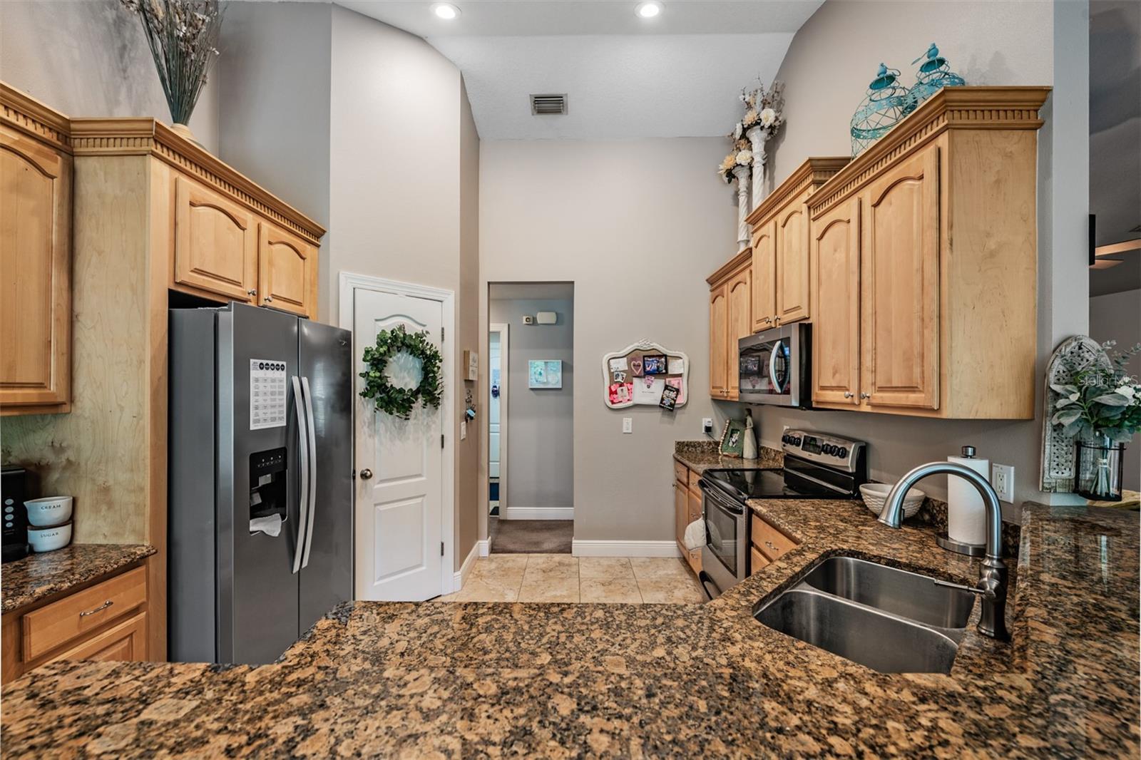 BELLA TERRACE - Residential