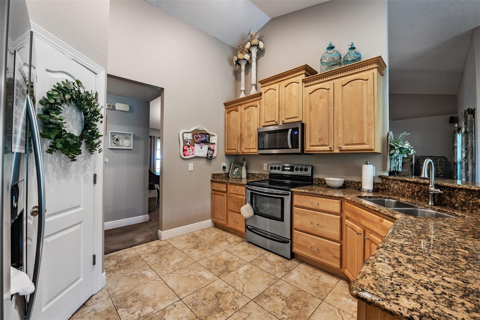 BELLA TERRACE - Residential