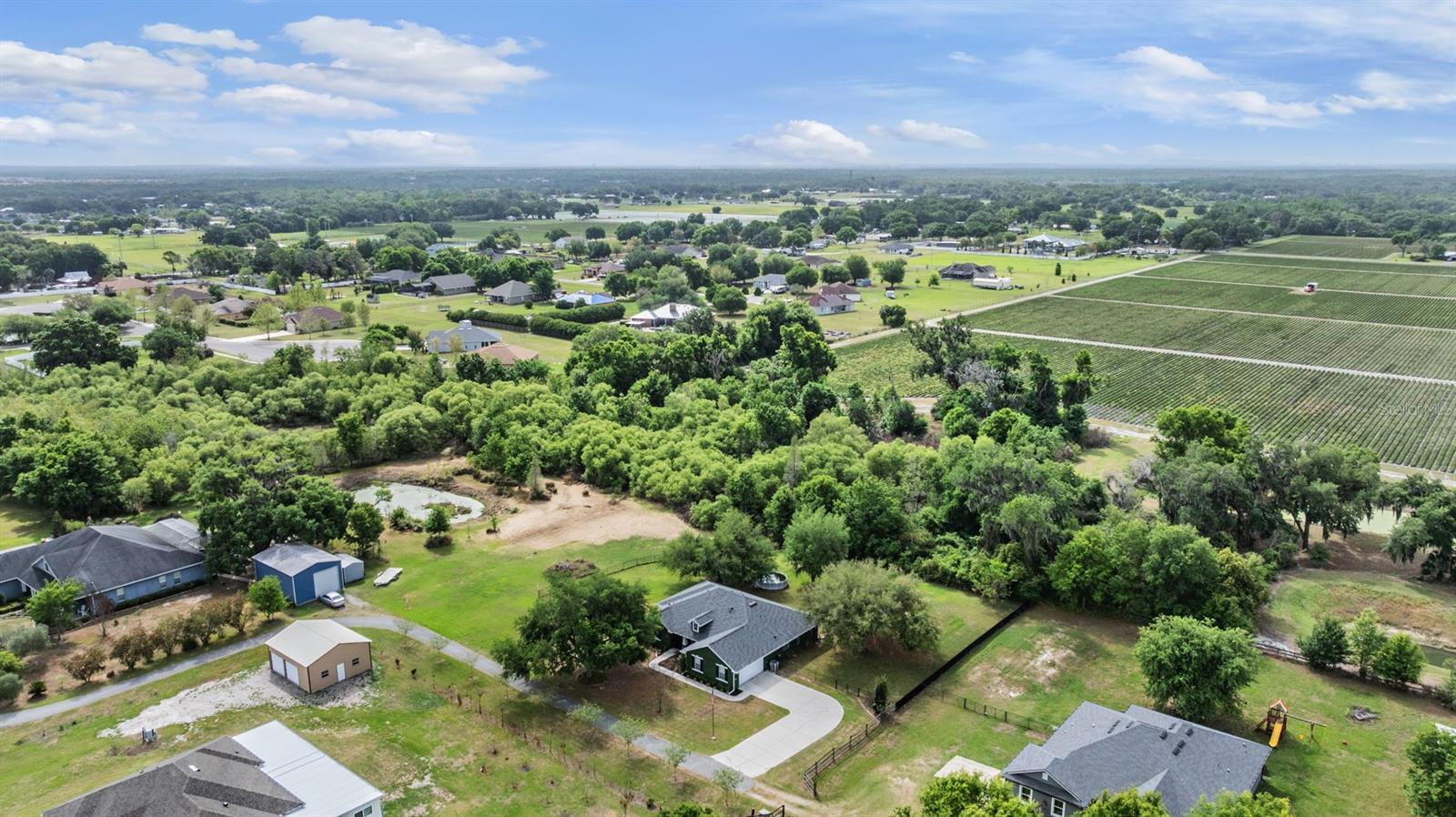 BELLA TERRACE - Residential