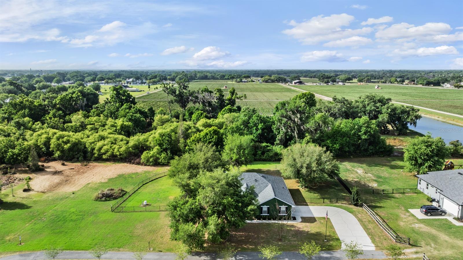 BELLA TERRACE - Residential