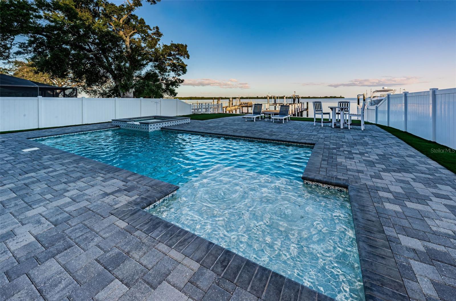 SHORE ACRES BAYOU GRANDE SEC - Residential