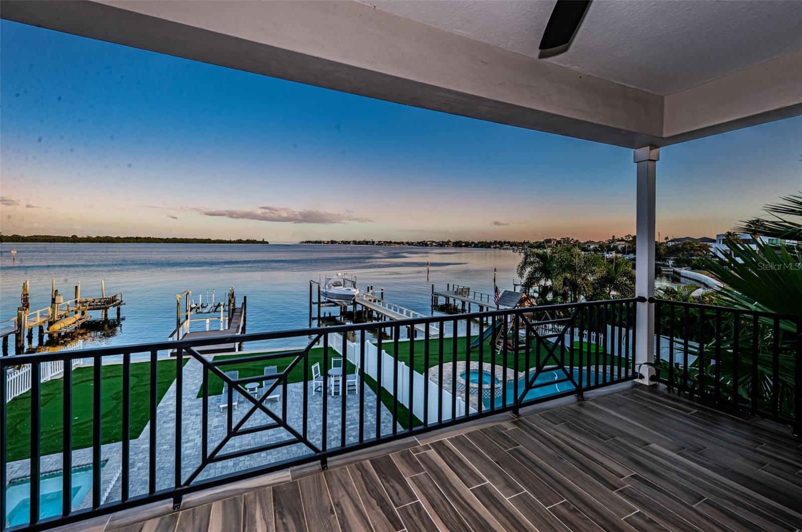 SHORE ACRES BAYOU GRANDE SEC - Residential