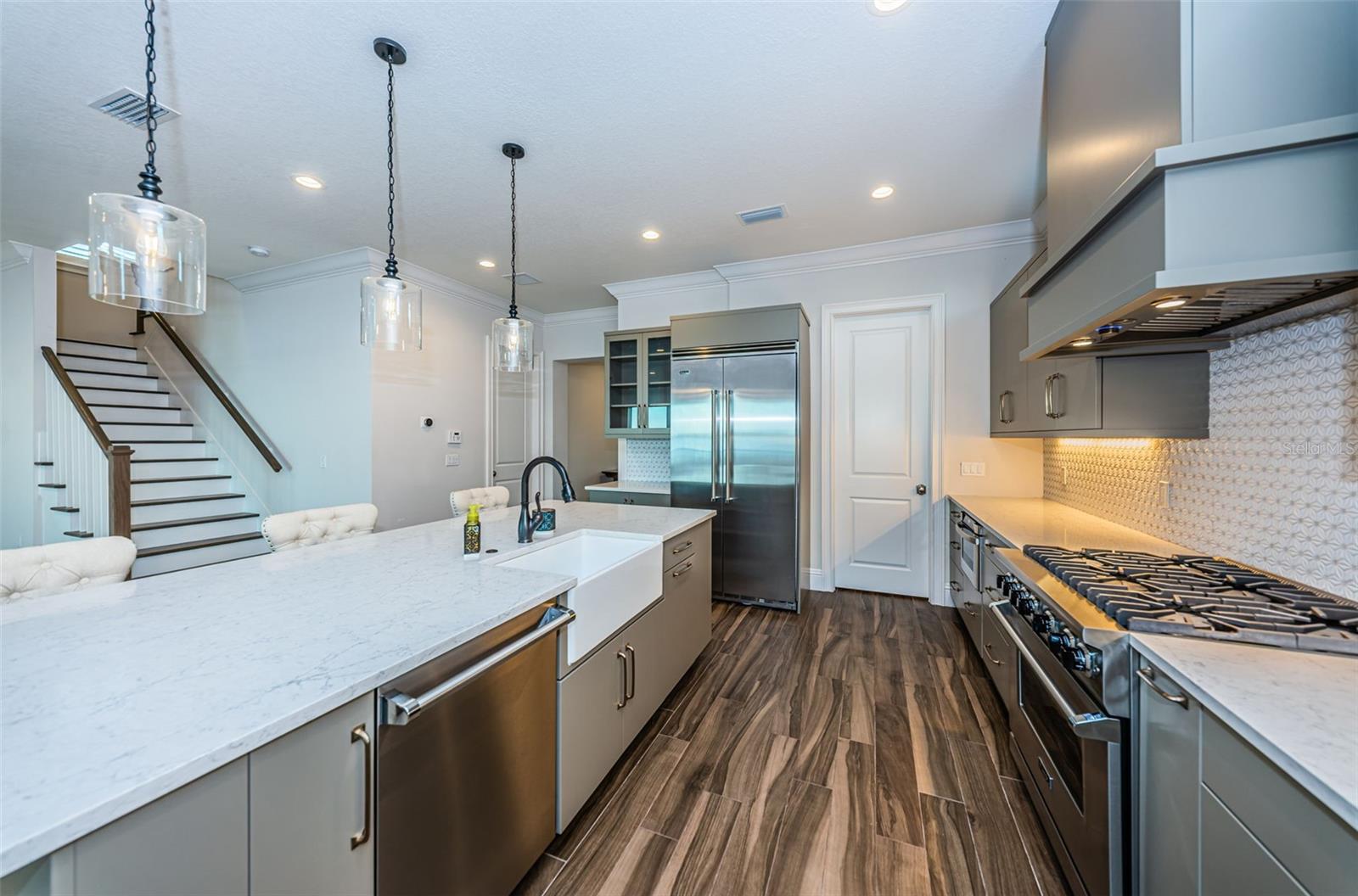 SHORE ACRES BAYOU GRANDE SEC - Residential