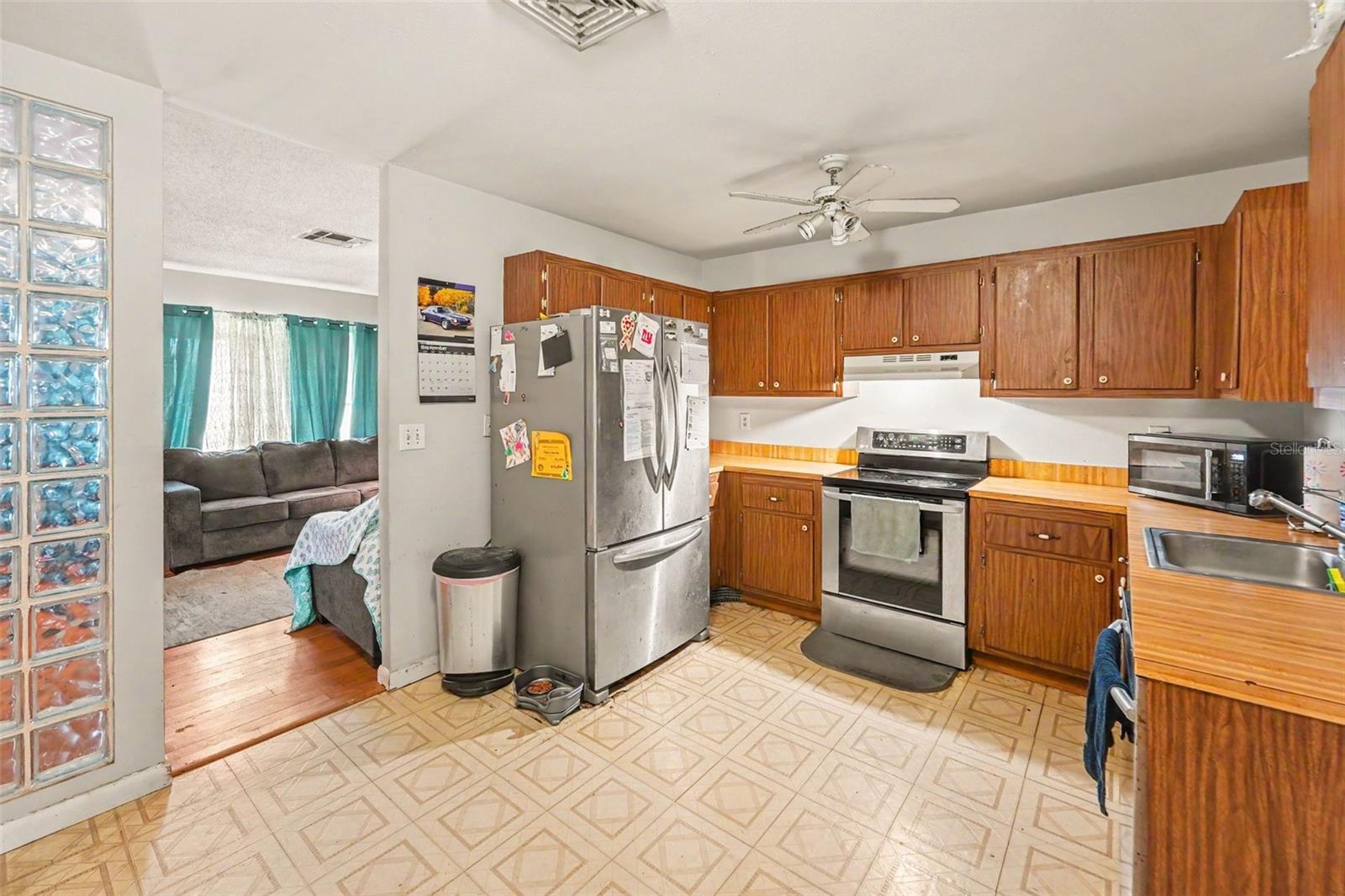 7991 ABERDEEN CIRCLE