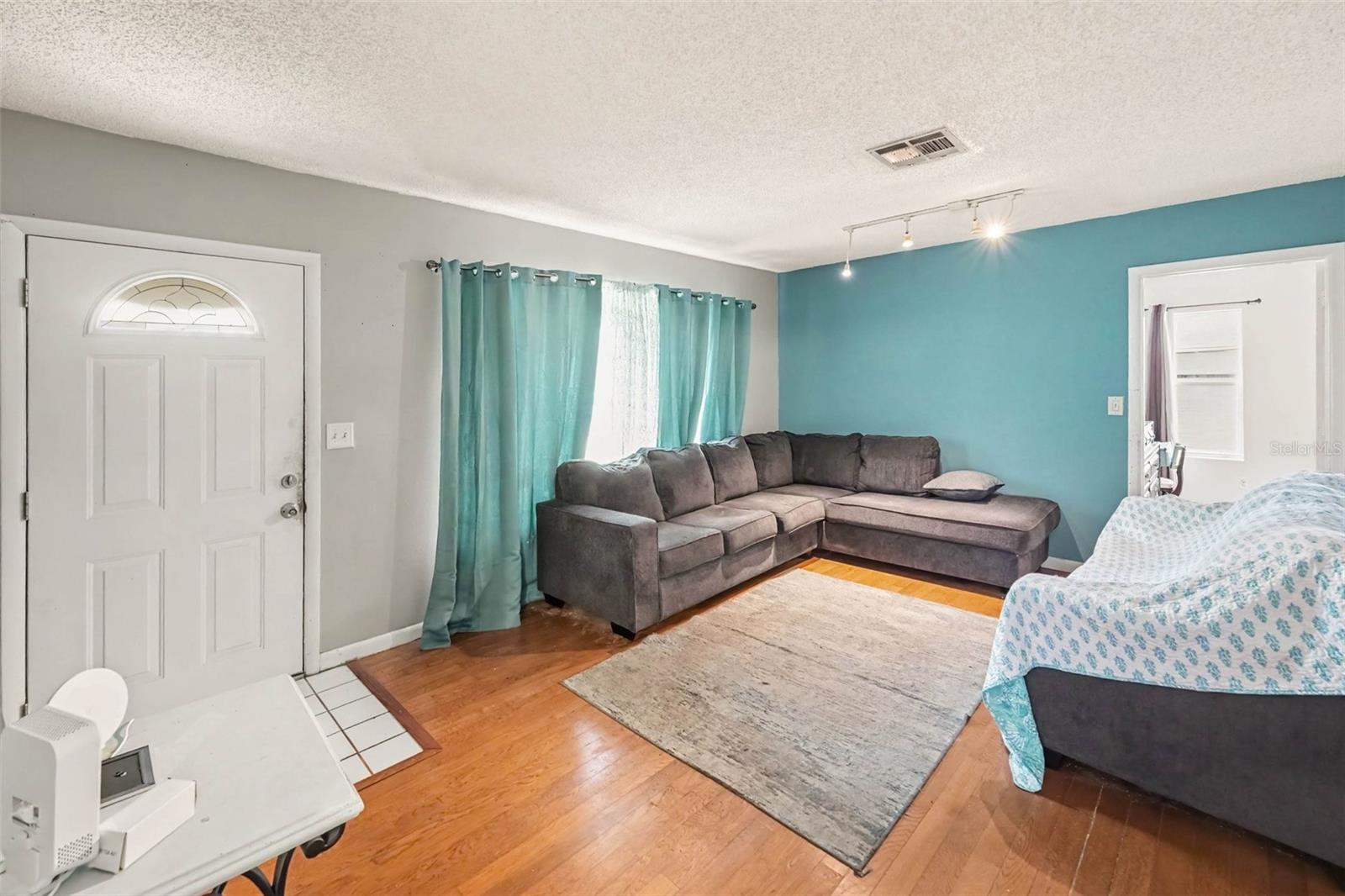 7991 ABERDEEN CIRCLE