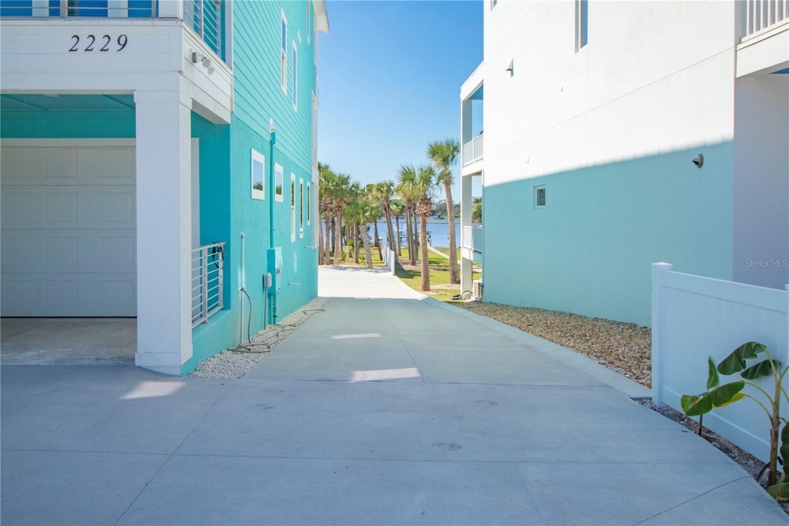 SUNRISE BCH SUB - Residential Lease