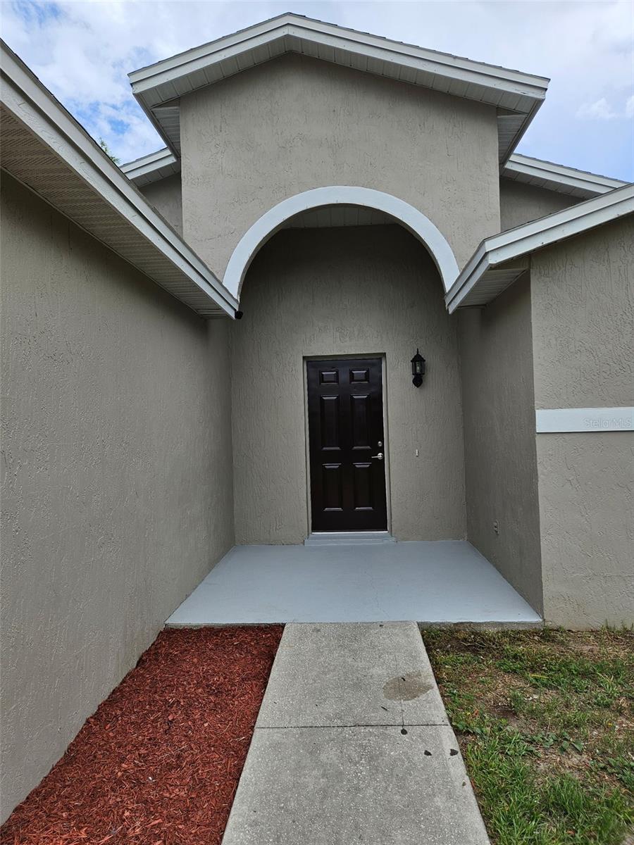 304 LAKE DAISY LOOP