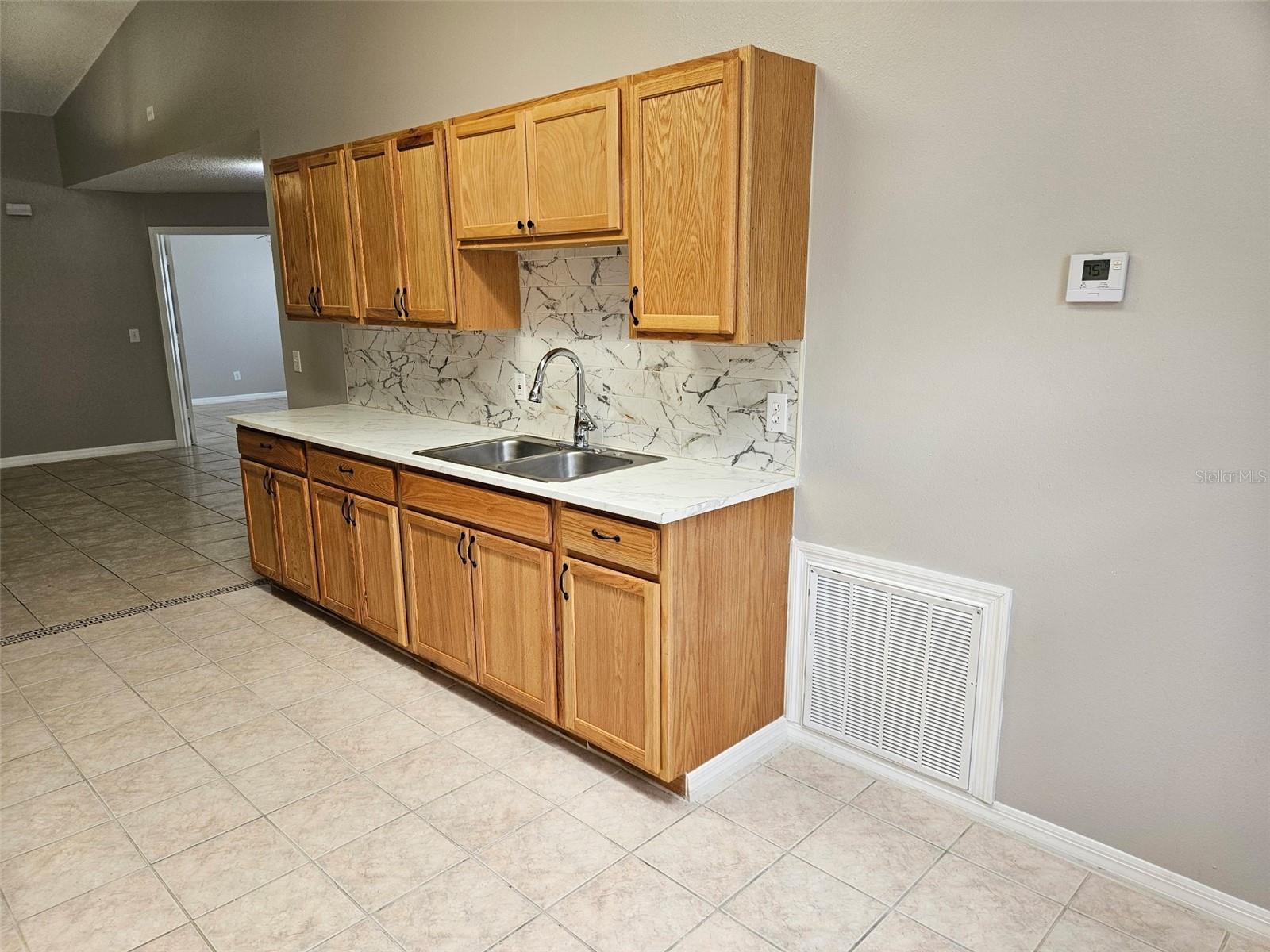 304 LAKE DAISY LOOP