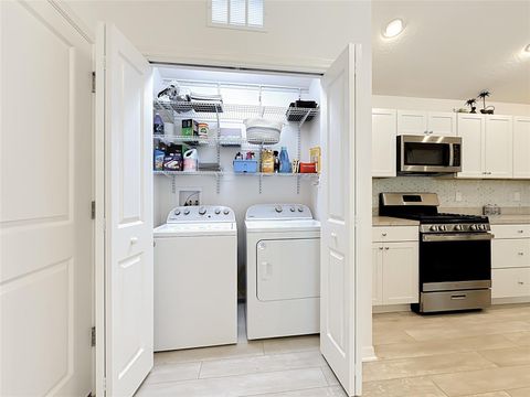 Tiny photo for 1758 Yvonia Court, The Villages, FL 34762 (MLS # O6420293)