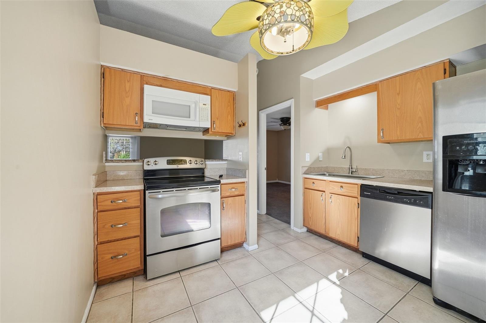 SPRING HILL - Residential