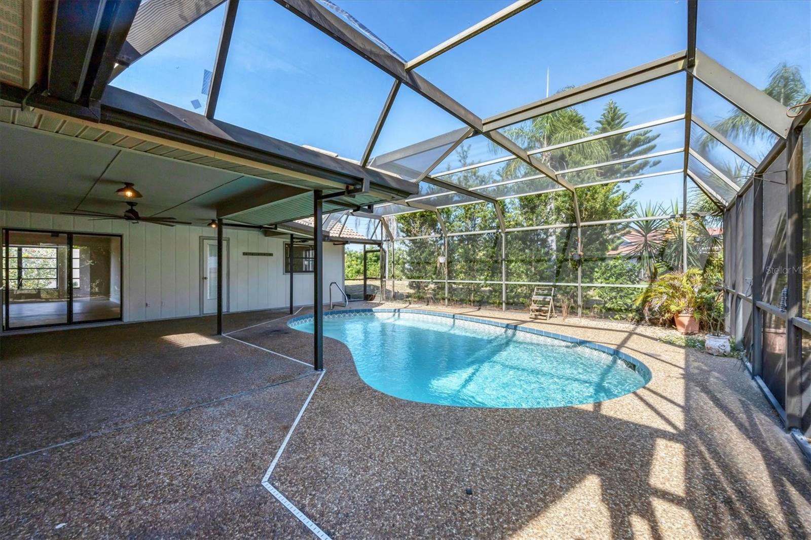 ENGLEWOOD ISLES SUB - Residential