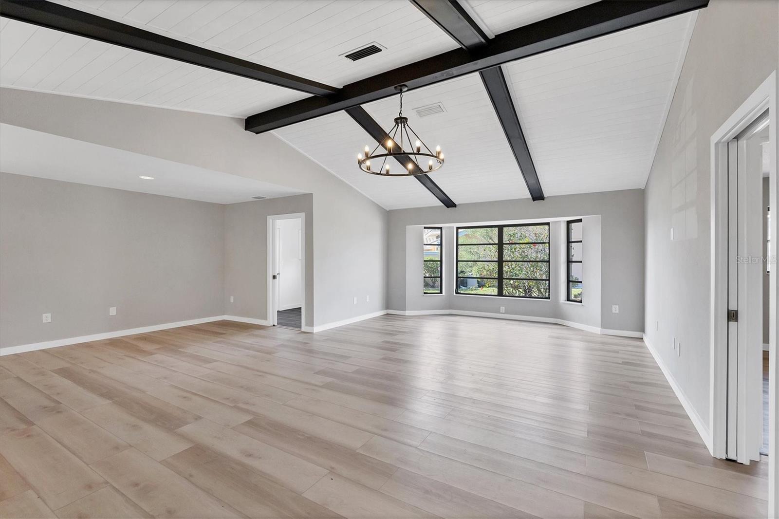 ENGLEWOOD ISLES SUB - Residential