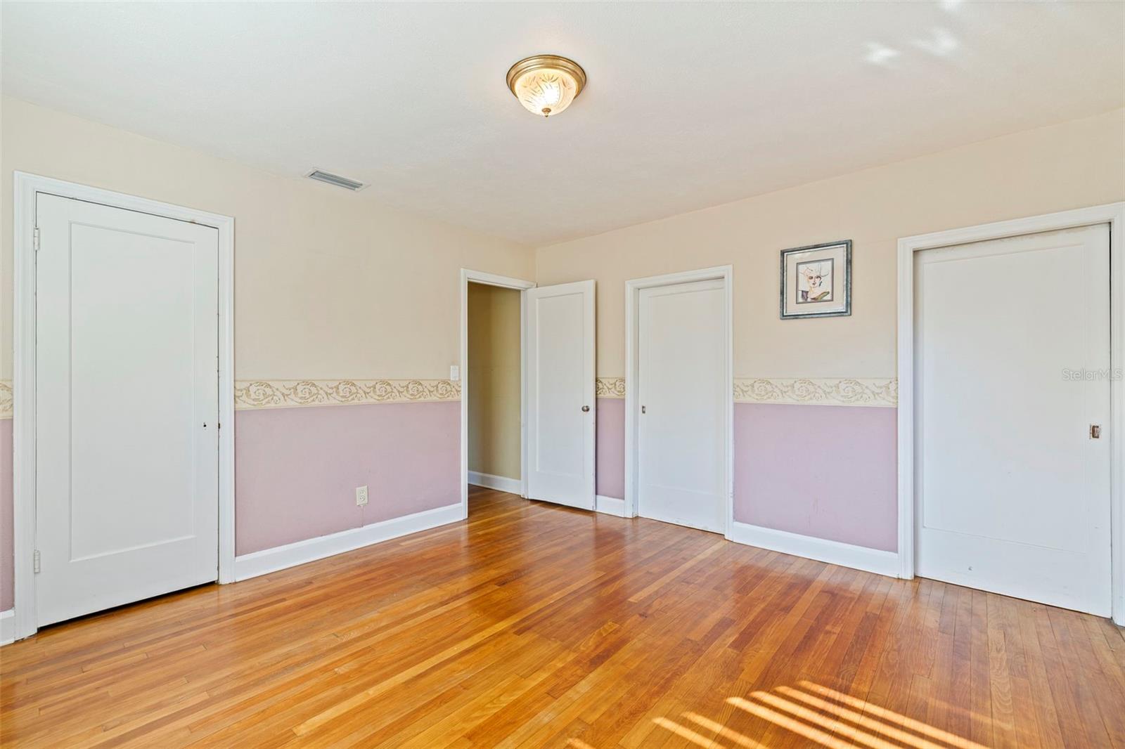 INTER BAY - Residential