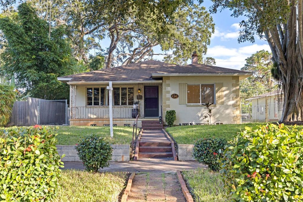 Photo of 4341 1st Avenue N, St Petersburg, FL 33713 (MLS # TB8439662)