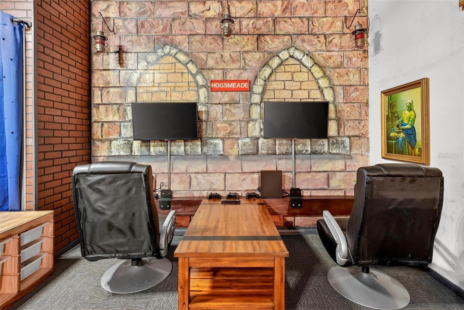 WINDSOR HILLS PH 6 - Residential