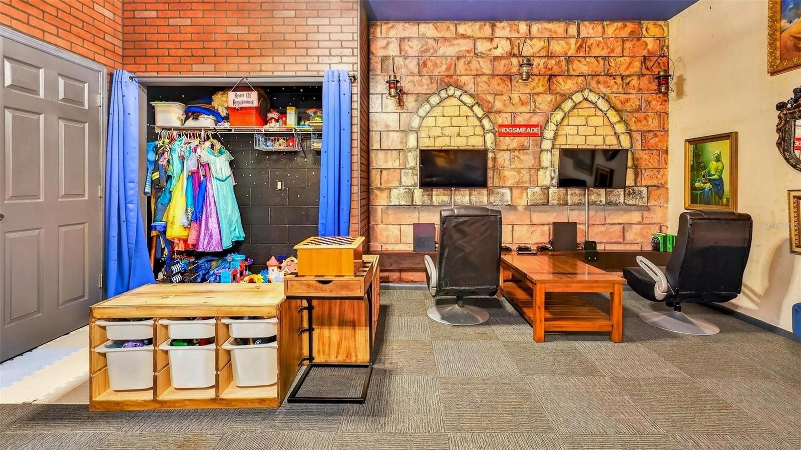 WINDSOR HILLS PH 6 - Residential