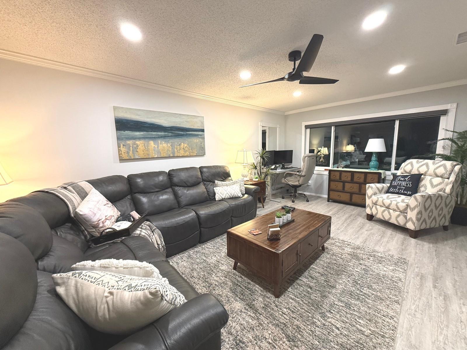 100 BLUFF VIEW DRIVE 317A