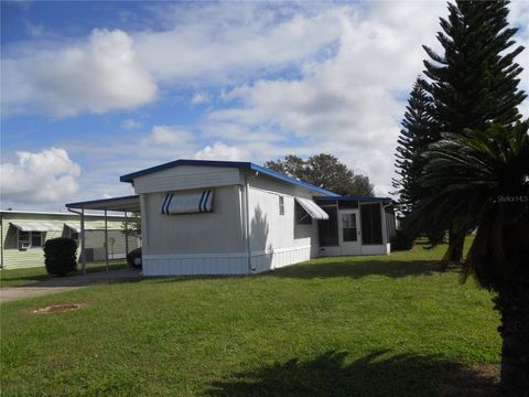 A home in LAKE ALFRED