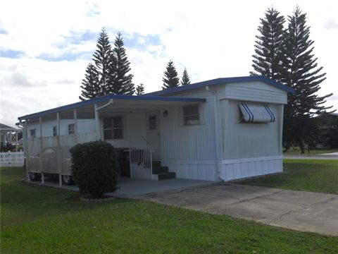 A home in LAKE ALFRED