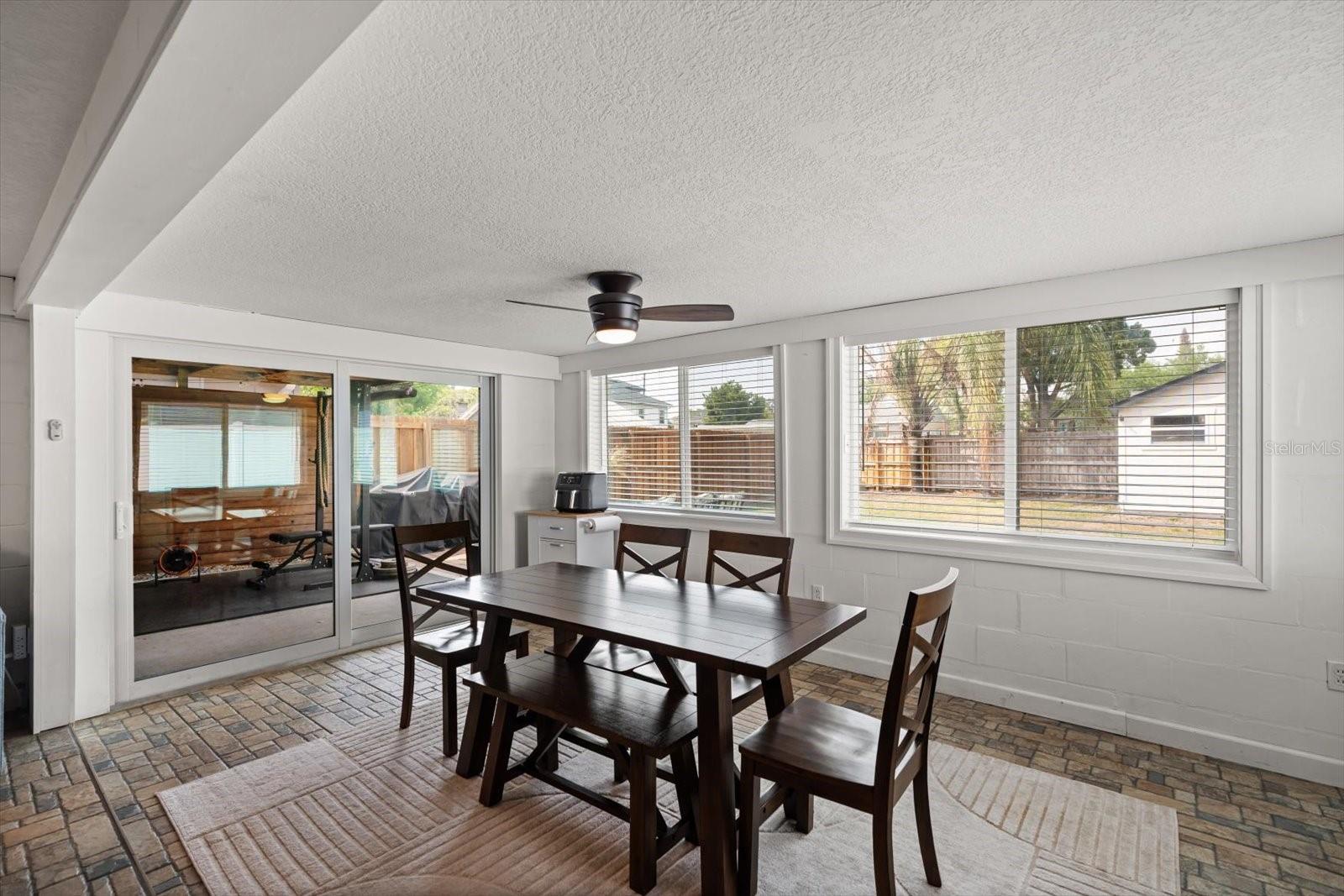 EASTWOOD - Residential