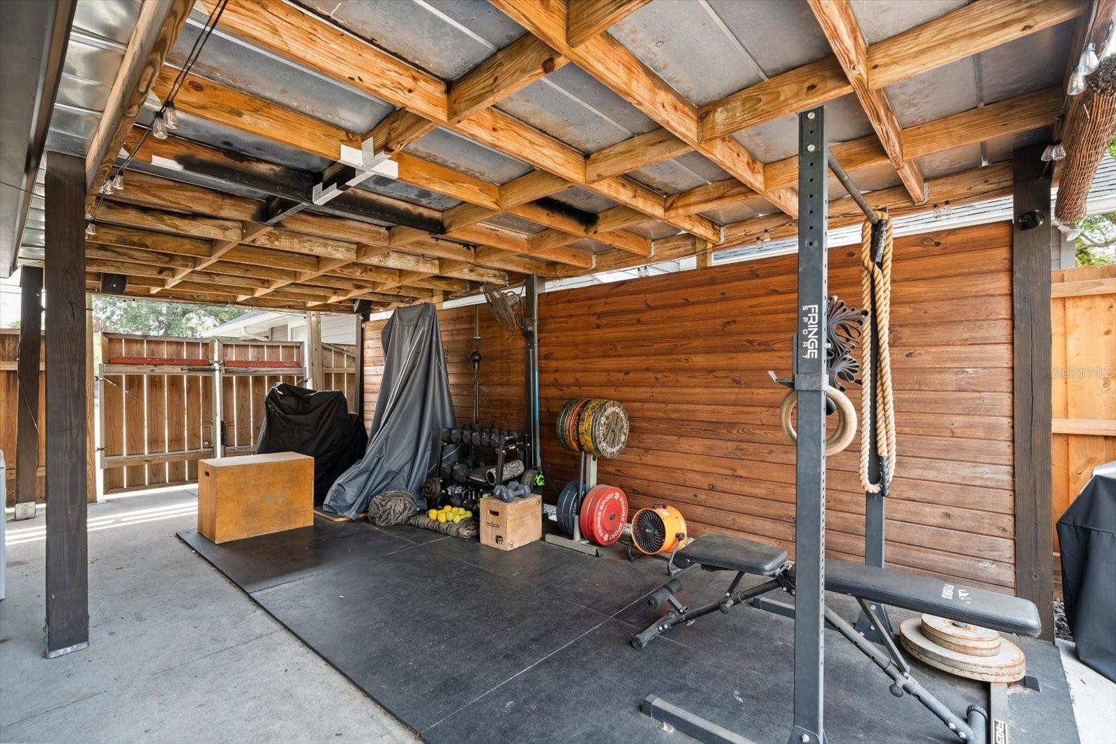 EASTWOOD - Residential