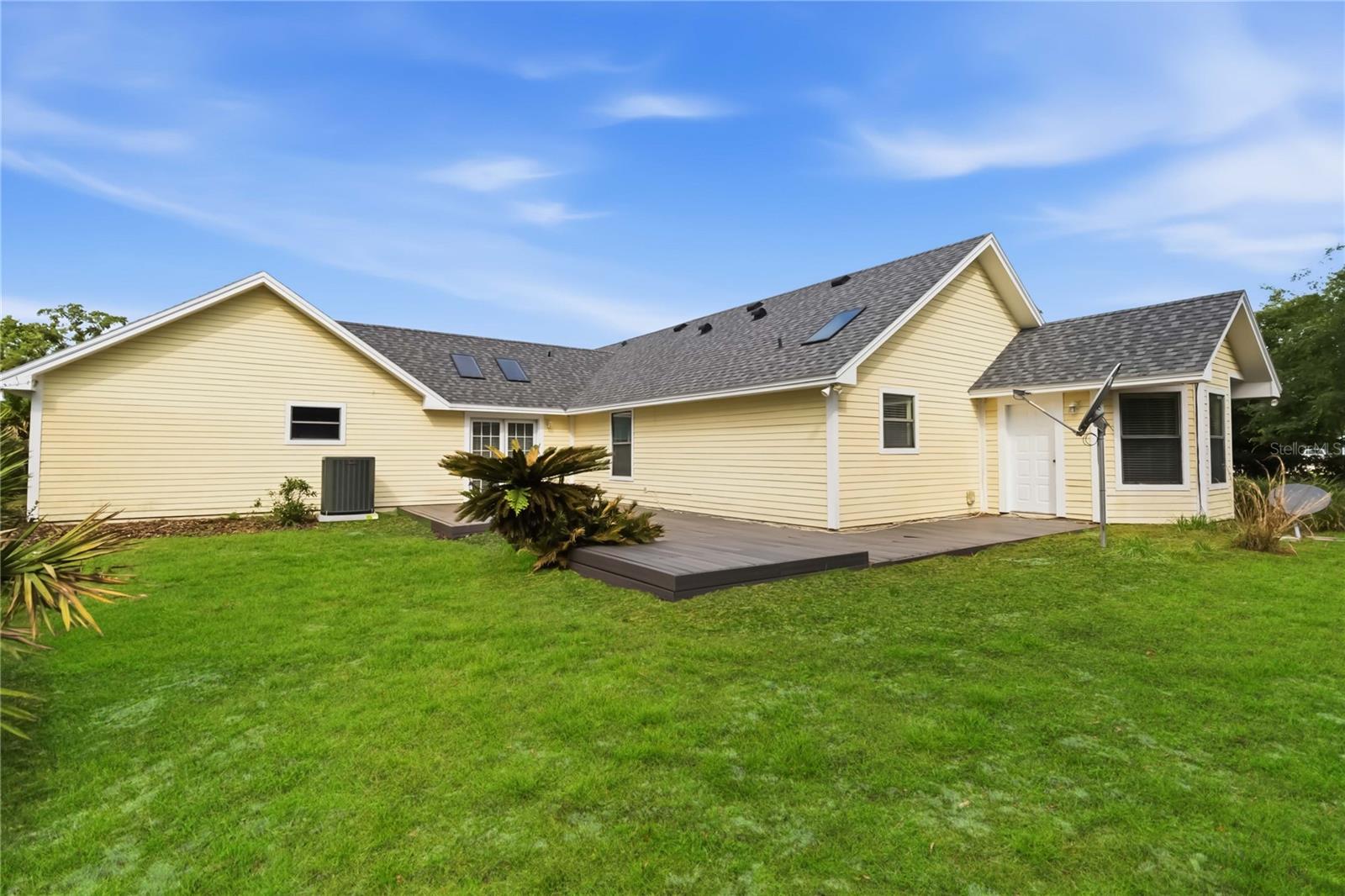 BAY LAKE RANCH UNIT 3 - Residential