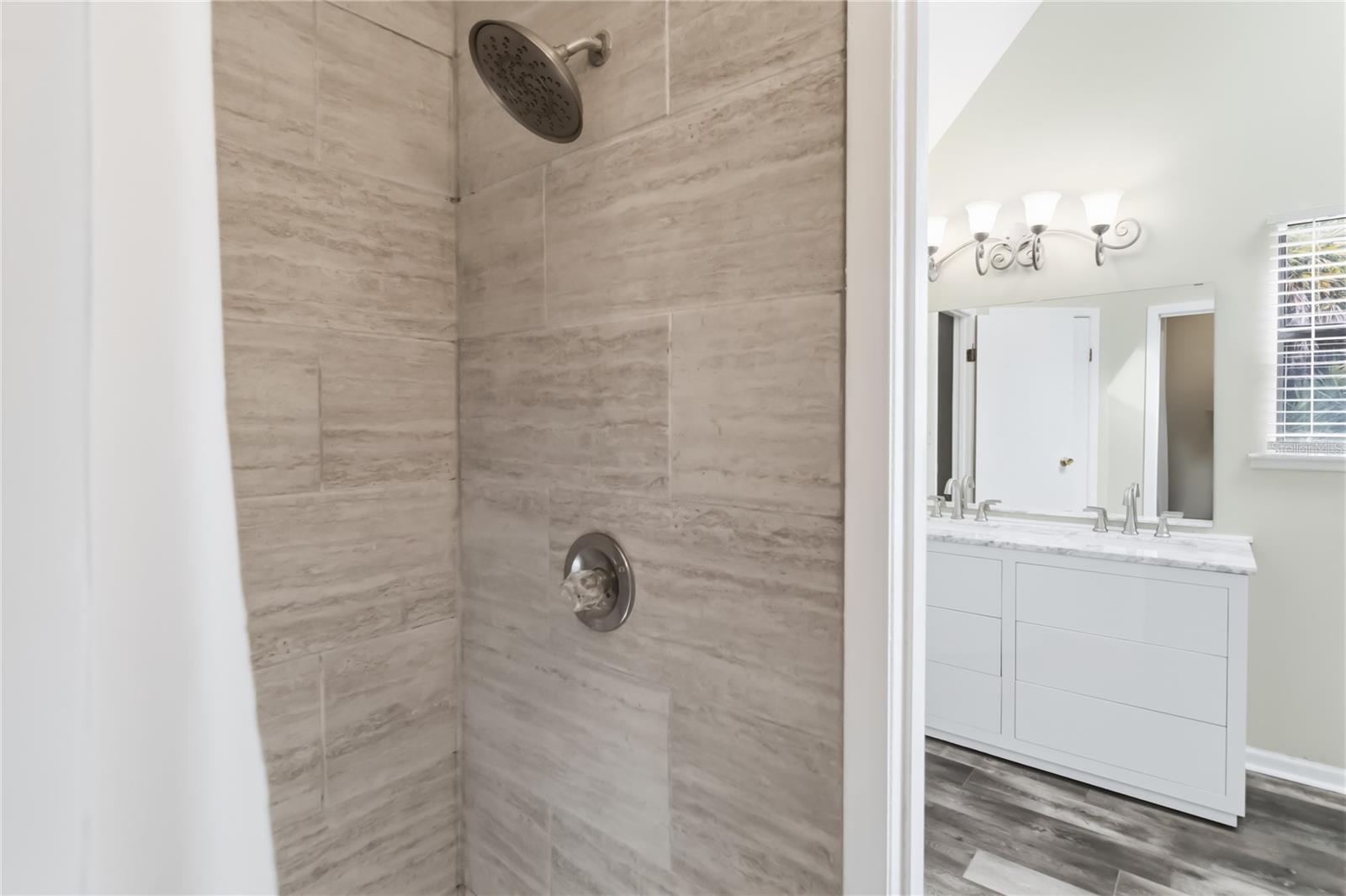 BAY LAKE RANCH UNIT 3 - Residential