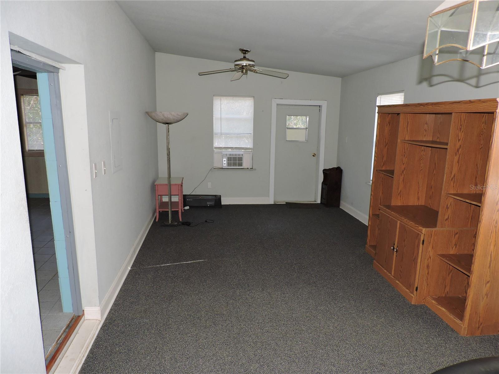 LAKE ROSALIE OAKS - Residential