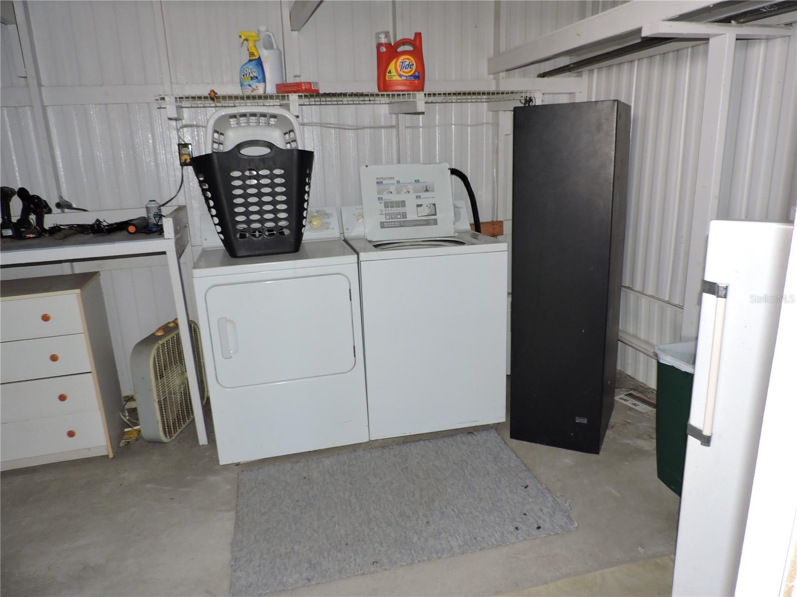 LAKE ROSALIE OAKS - Residential