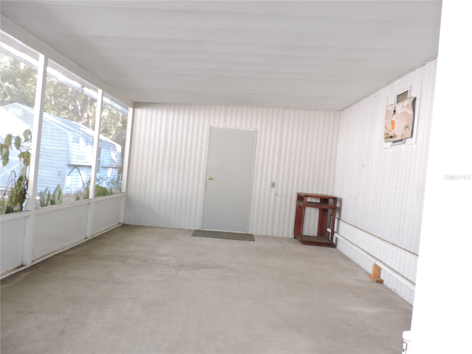 LAKE ROSALIE OAKS - Residential