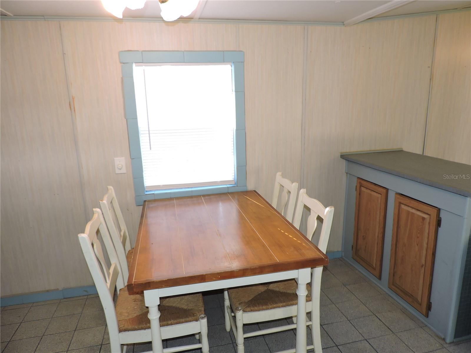 LAKE ROSALIE OAKS - Residential