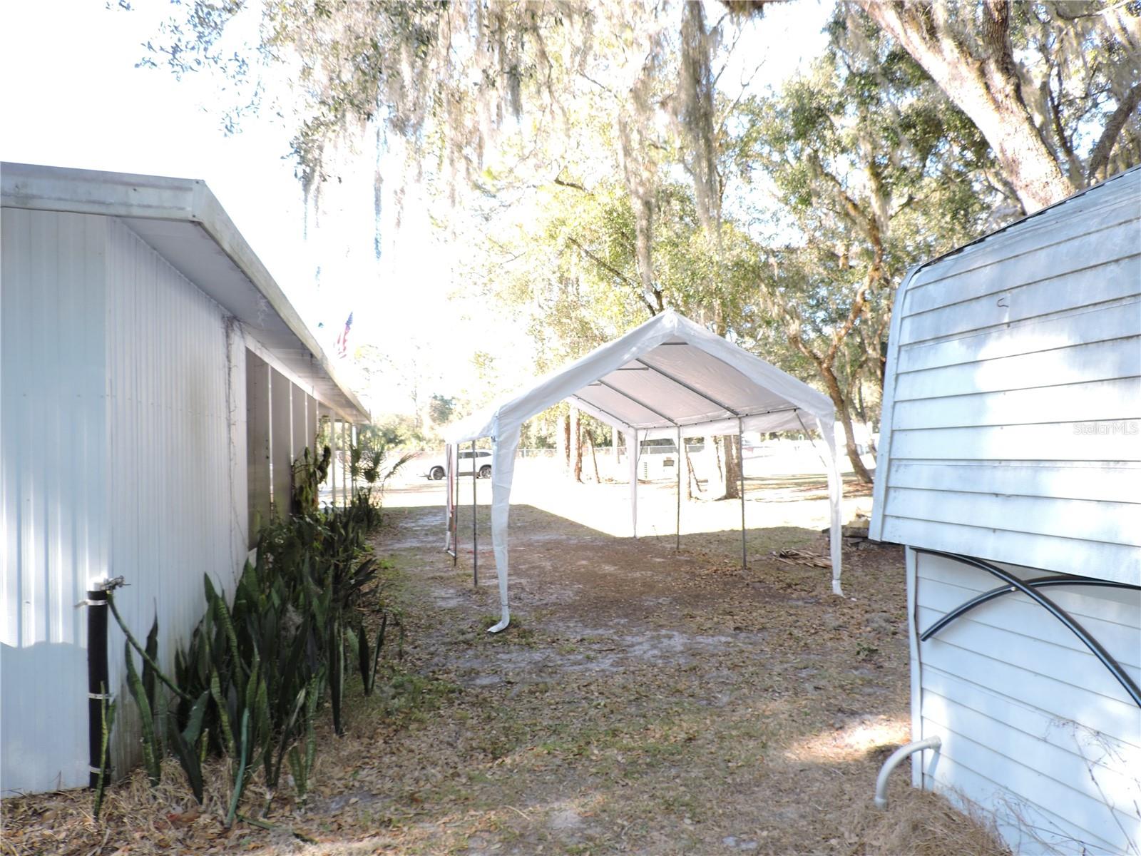 LAKE ROSALIE OAKS - Residential