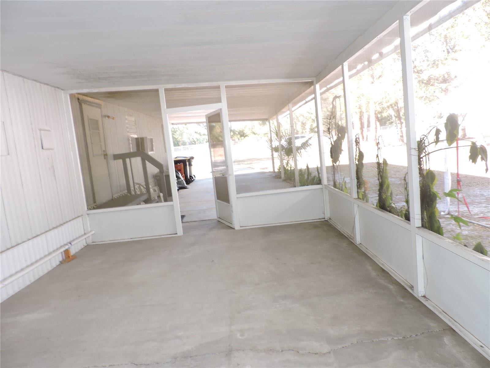 LAKE ROSALIE OAKS - Residential