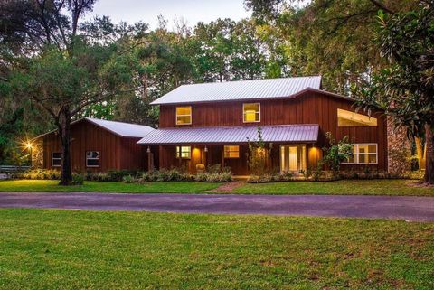 A home in OCKLAWAHA