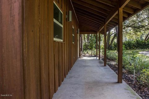 A home in OCKLAWAHA