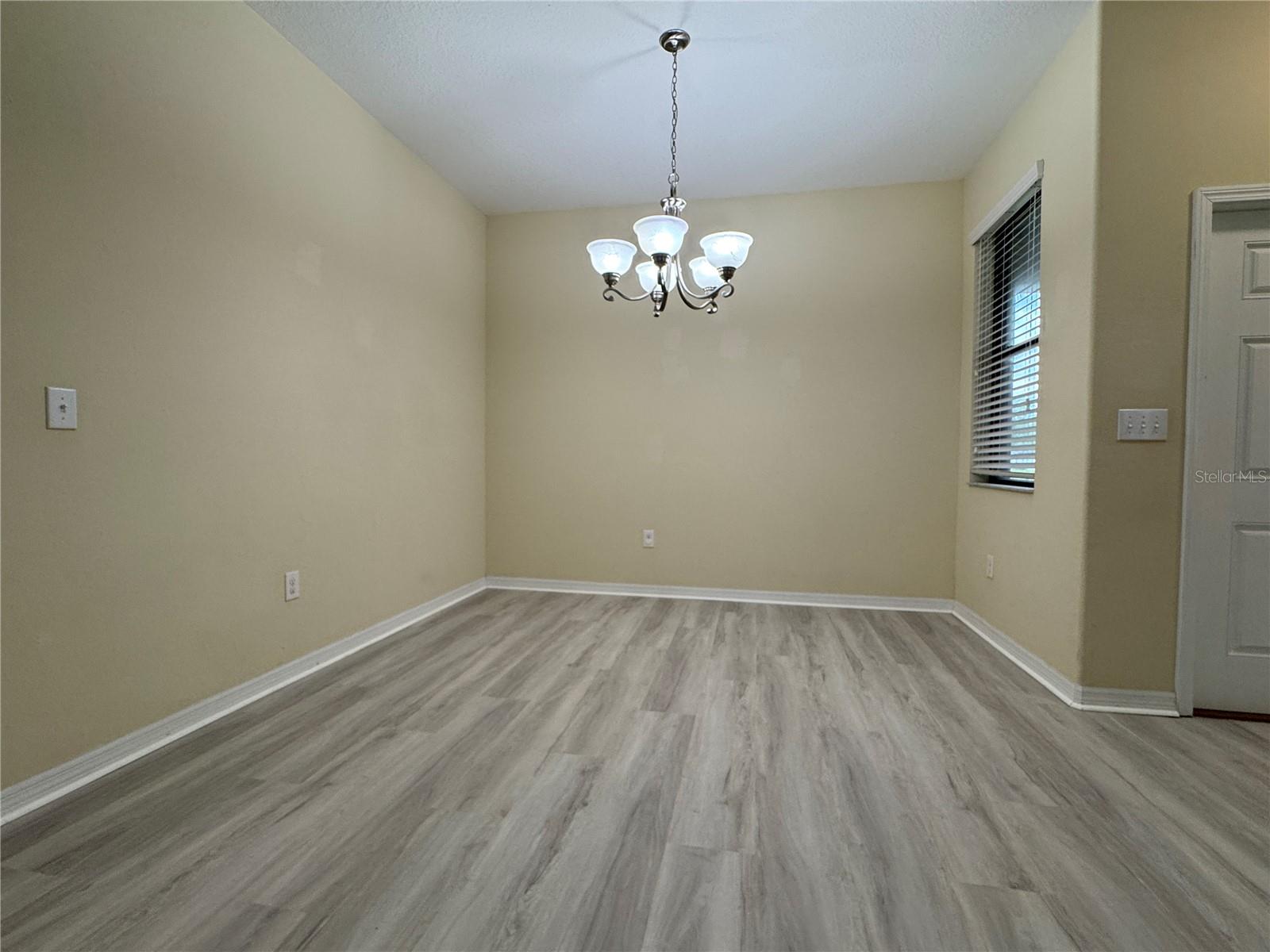 LIVE OAK PRESERVE 2C VILLAGES - Residential Lease