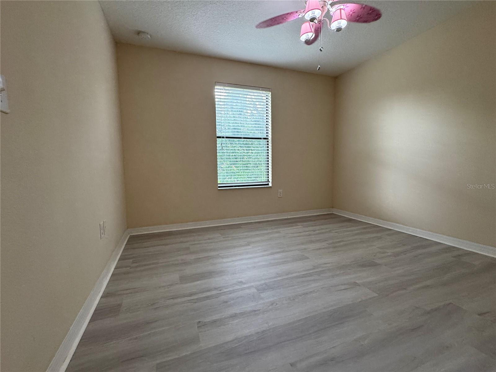 LIVE OAK PRESERVE 2C VILLAGES - Residential Lease