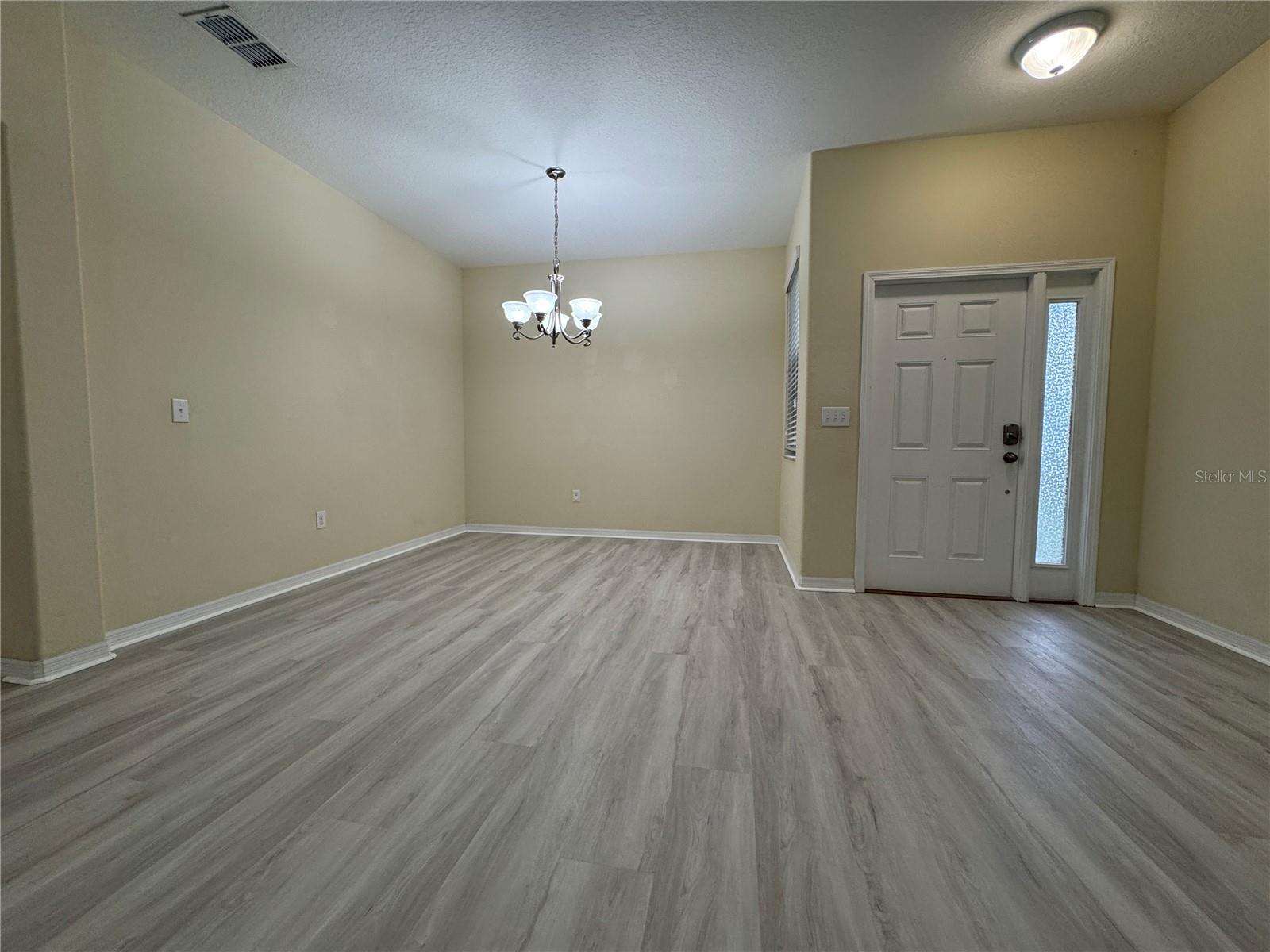 LIVE OAK PRESERVE 2C VILLAGES - Residential Lease