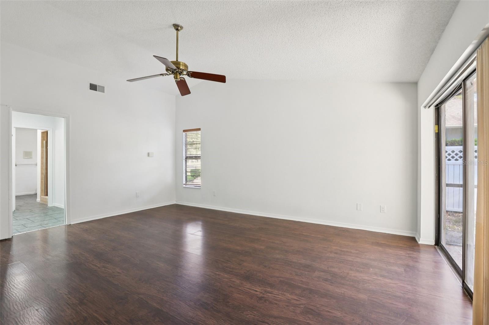 THE MANORS AT CRYSTAL LAKES - Residential